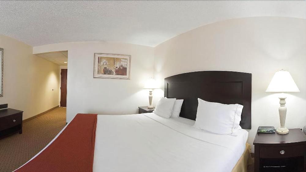 Holiday Inn Express - Chester By Ihg Dış mekan fotoğraf