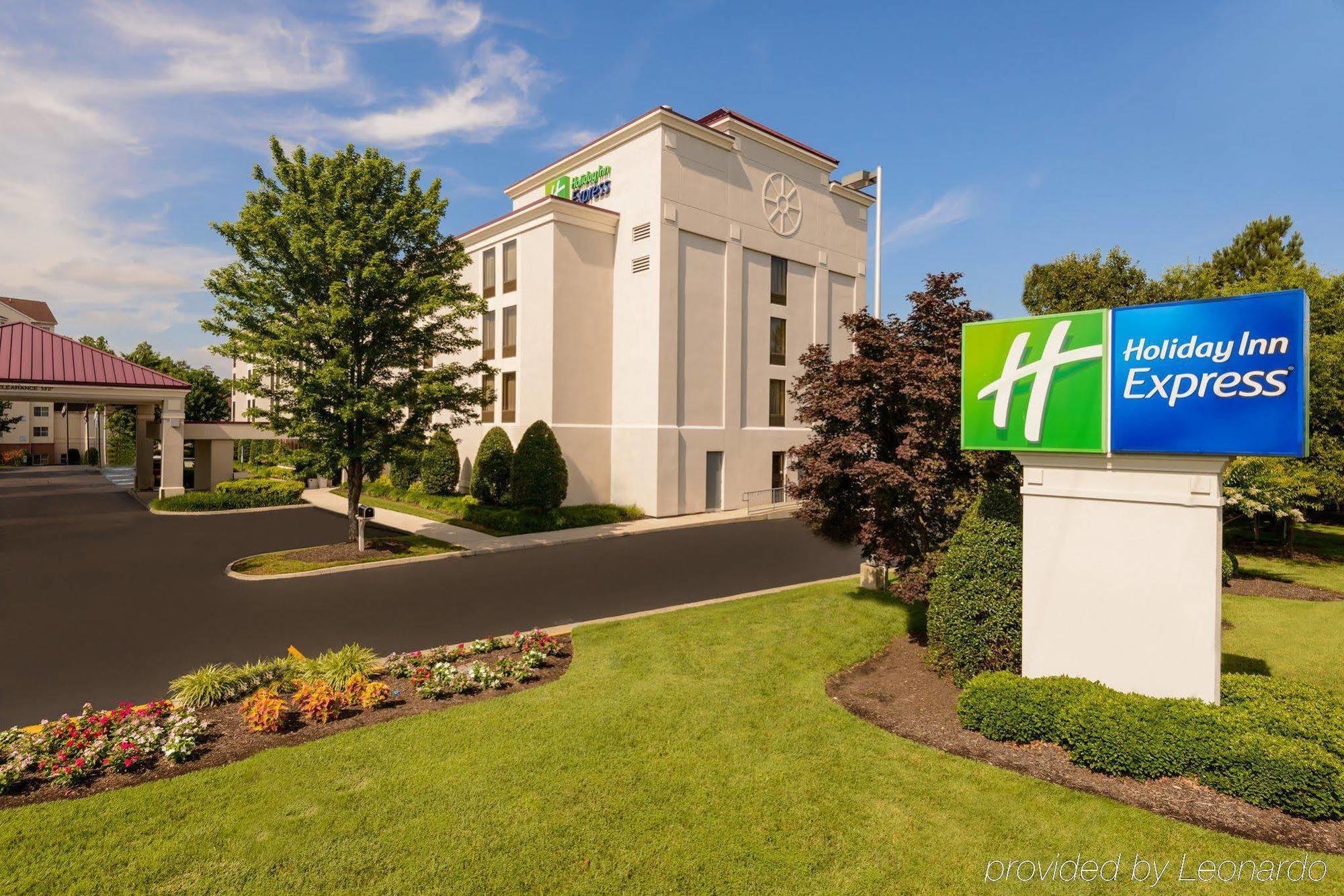 Holiday Inn Express - Chester By Ihg Dış mekan fotoğraf