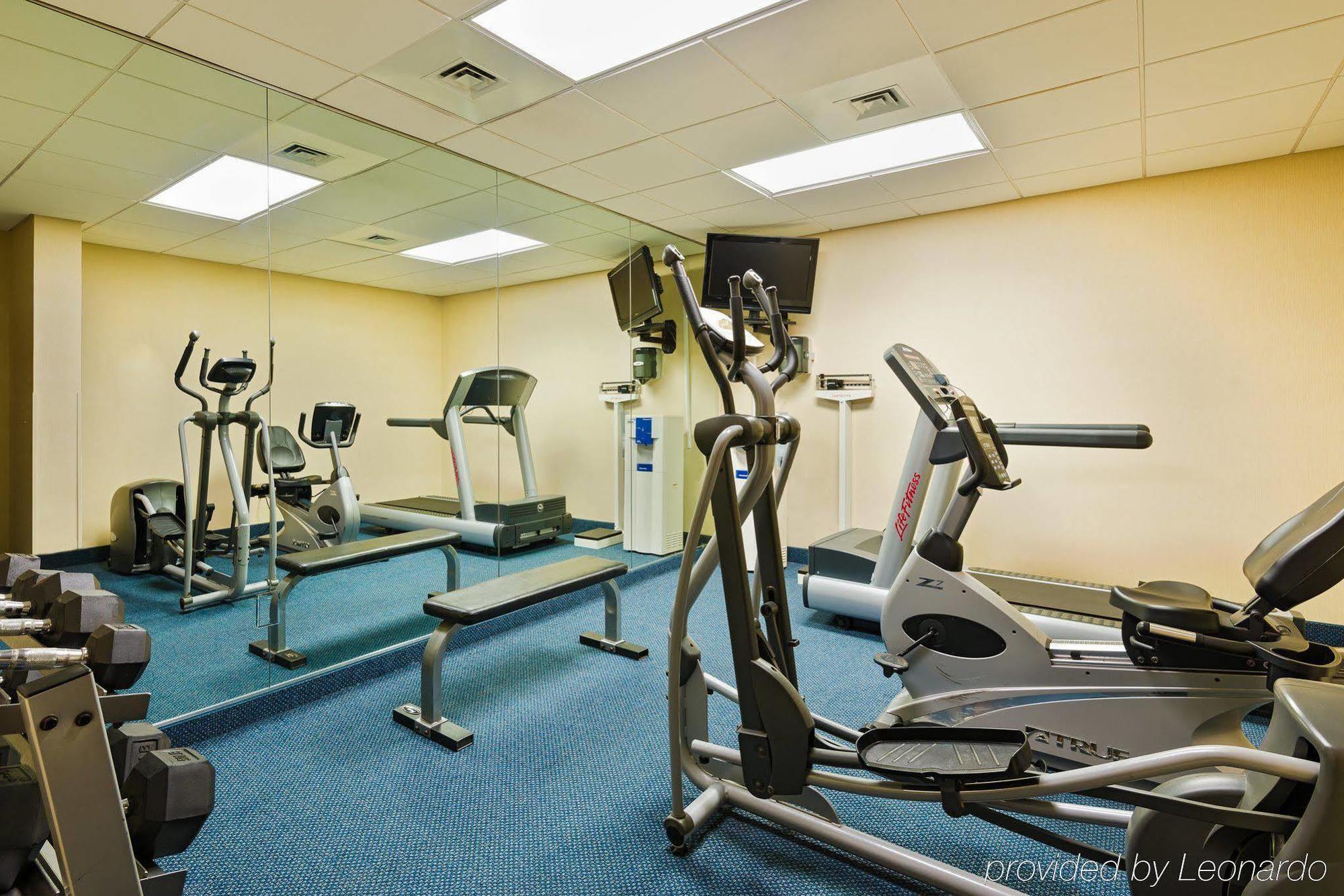 Holiday Inn Express - Chester By Ihg Dış mekan fotoğraf